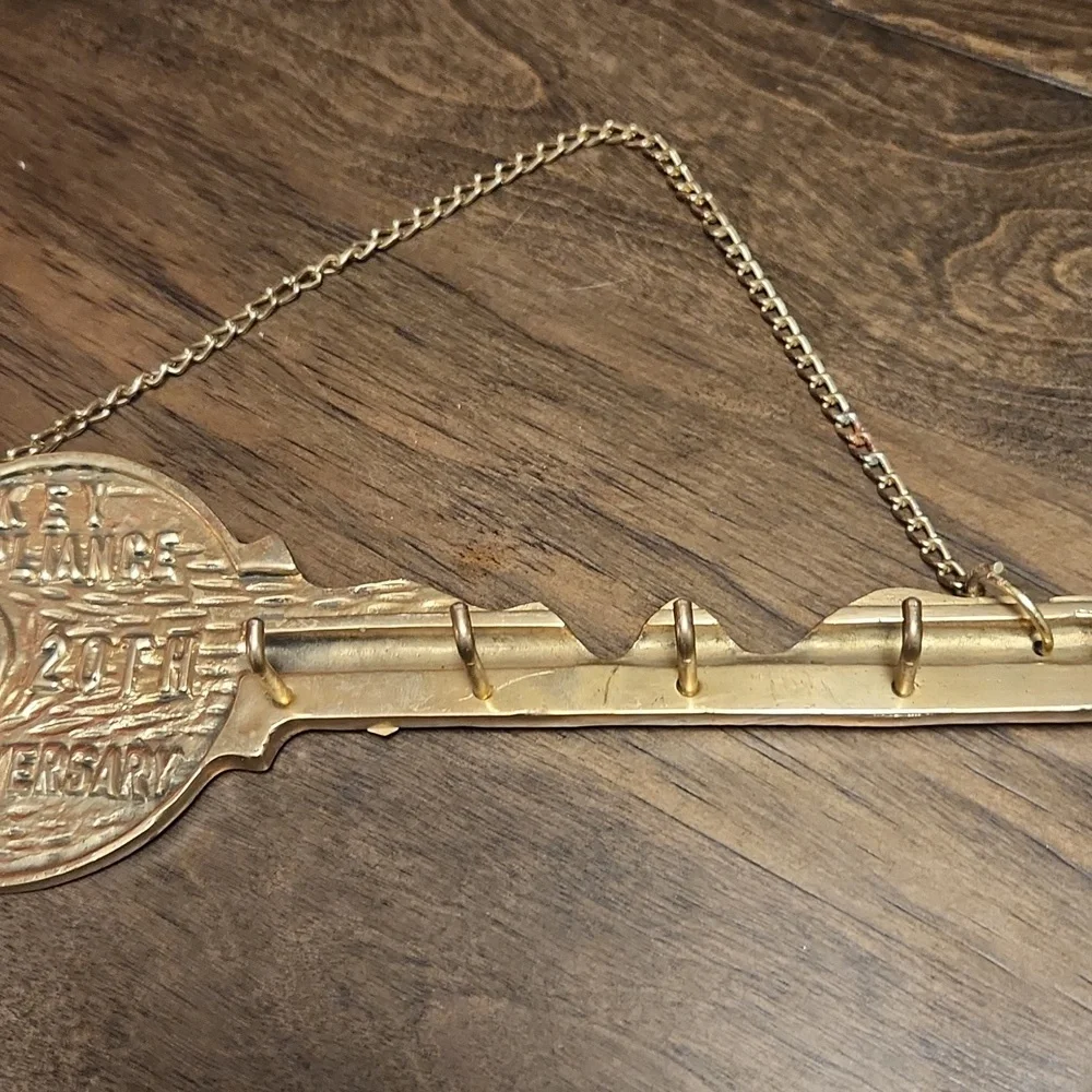 20th Anniversary Key Hook appliance vintage made in Taiwan hanging key holder